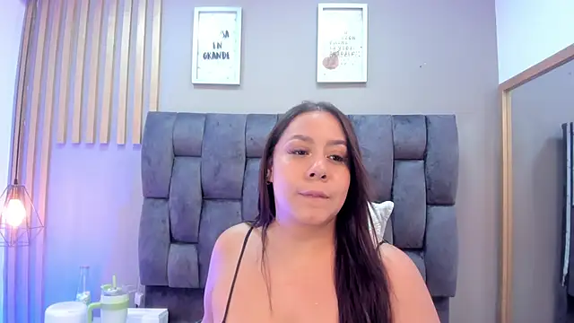 mariaa fernanda online show from 05/13/26, 12:01