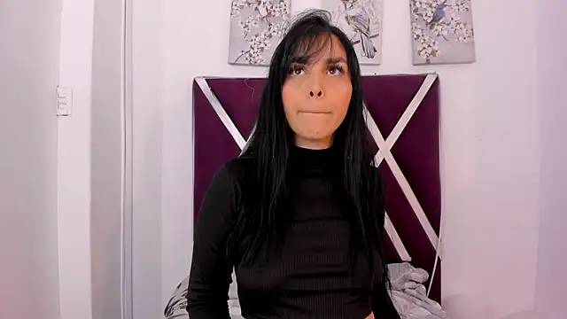  miaquevedo  online show from 03/10/26, 11:25