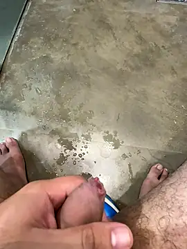 versatile guy01 online show from 09/10/25, 03:05