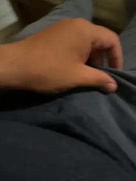 versatile guy01 online show from 10/14/25, 06:08