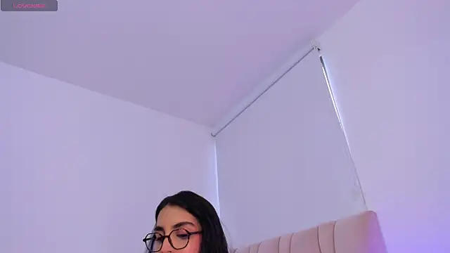 ZarianaEvanz online show from 07/16/26, 10:29