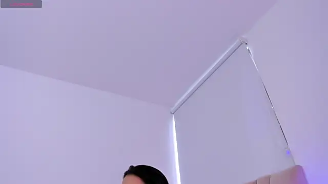 ZarianaEvanz online show from 05/05/26, 08:56