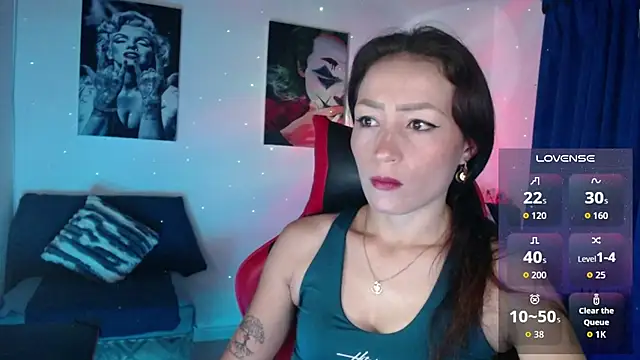 Sara-Guzman1 online show from 04/09/26, 07:42