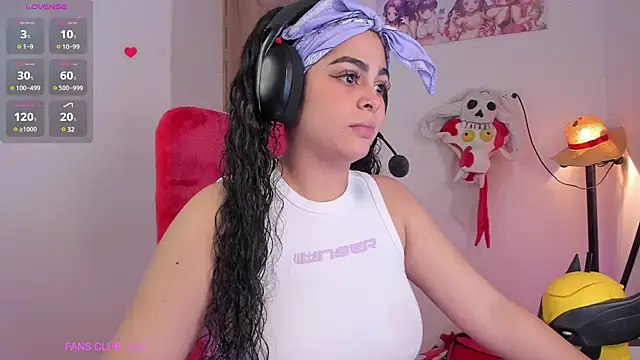 Snapshot of Angels_Emily chatting on 01/03/25, 01:27 Angels Emily online show from 01/03/25, 01:27