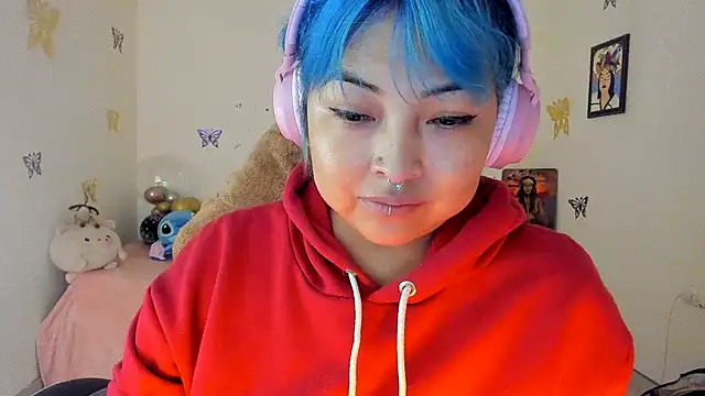 Shaddycute  online show from 09/23/25, 12:34