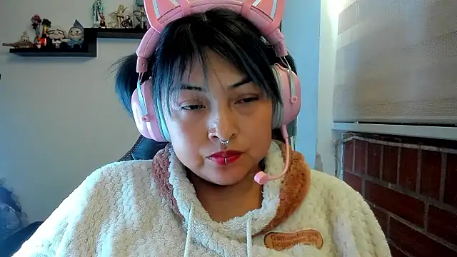 Shaddycute  online show from 05/20/26, 03:09