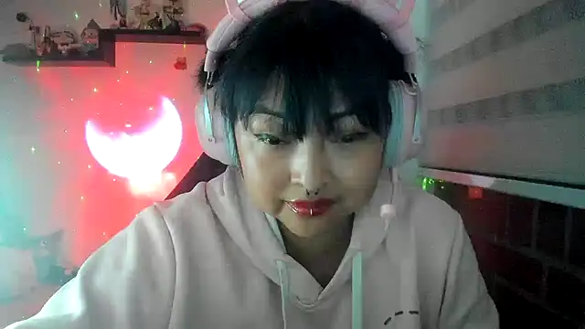 Shaddycute  online show from 03/15/26, 02:51