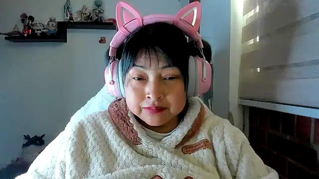 Snapshot of Shaddycute_ chatting on 06/03/26, 11:33 Shaddycute online show from 06/03/26, 11:33