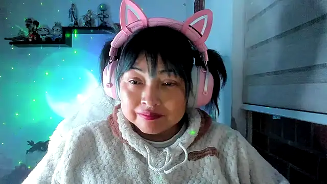 Snapshot of Shaddycute_ chatting on 06/04/26, 02:38 Shaddycute online show from 06/04/26, 02:38