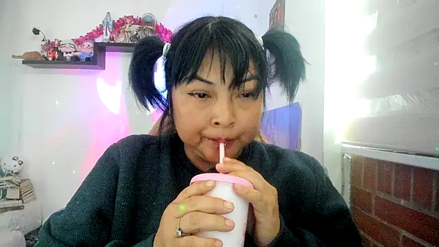 Shaddycute  online show from 03/24/26, 03:45