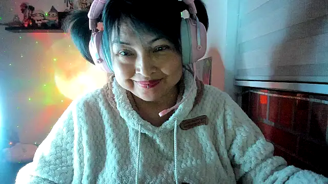 Shaddycute  online show from 05/21/26, 03:48