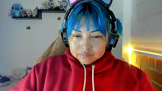 Shaddycute  online show from 12/16/25, 11:25