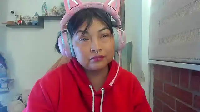 Shaddycute  online show from 04/13/26, 04:44