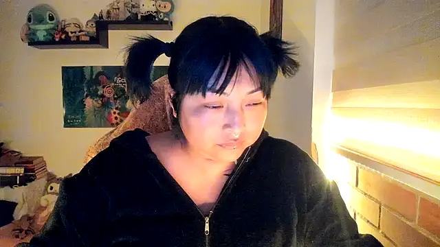 Shaddycute  online show from 02/12/26, 02:44