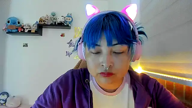 Shaddycute  online show from 11/05/25, 03:59