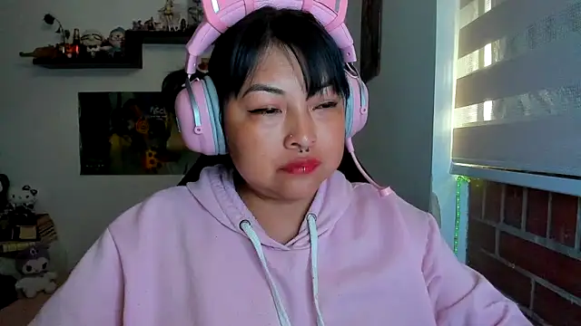 Shaddycute  online show from 03/10/26, 01:26