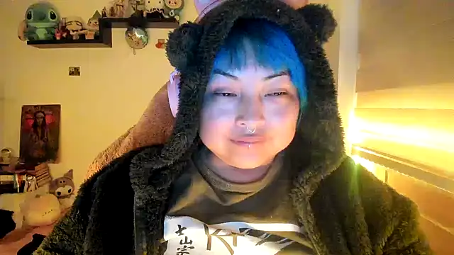 Shaddycute  online show from 01/09/26, 01:01