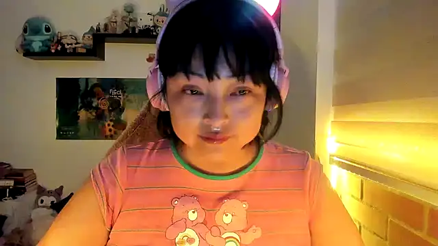 Shaddycute  online show from 02/10/26, 12:04