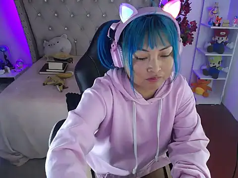 Shaddycute  online show from 02/03/25, 03:17