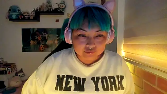 Shaddycute  online show from 01/31/26, 07:12