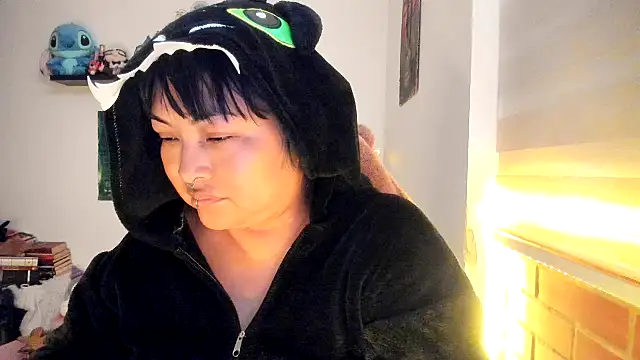 Shaddycute  online show from 02/11/26, 02:28