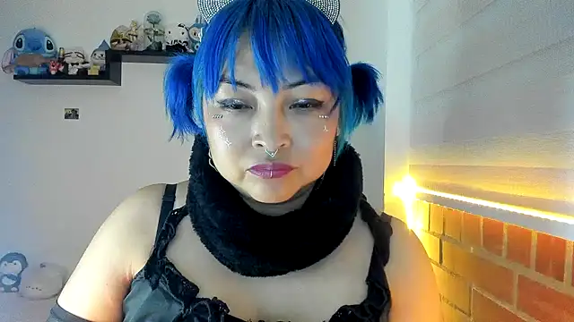 Shaddycute  online show from 11/07/25, 01:32