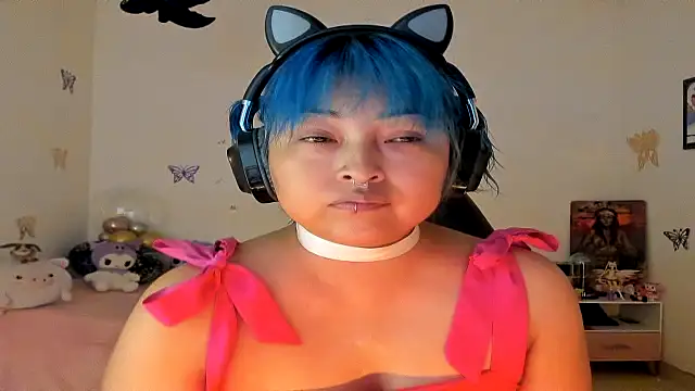 Shaddycute  online show from 09/17/25, 12:07