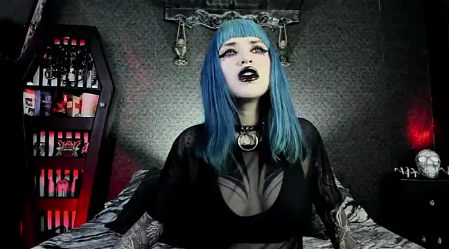 Snapshot of DimmuandDarkness chatting on 01/31/25, 01:54 DimmuandDarkness online show from 01/31/25, 01:54