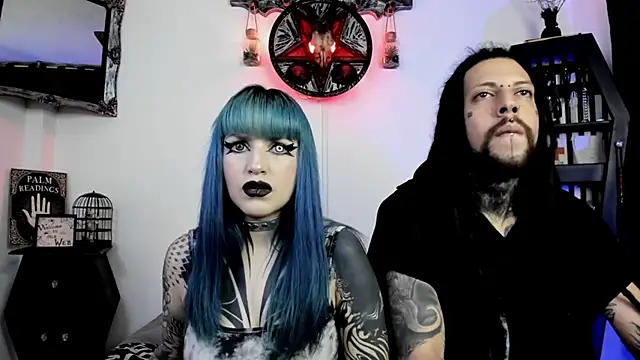 Snapshot of DimmuandDarkness chatting on 10/22/25, 06:13 DimmuandDarkness online show from 10/22/25, 06:13