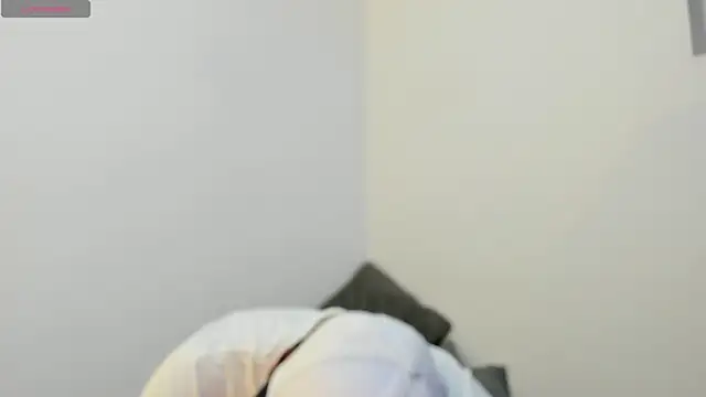 Troykhalil online show from 11/30/25, 12:11