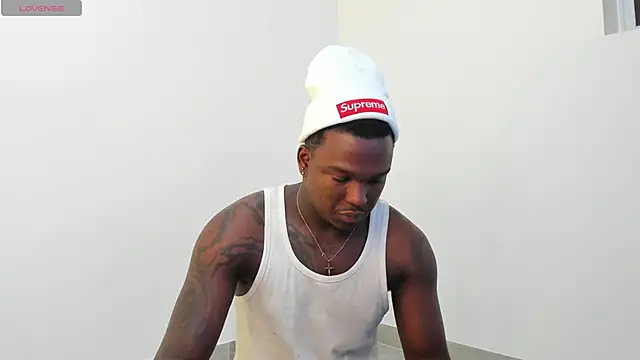 Troykhalil online show from 11/18/25, 01:32