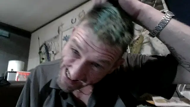 gettinit2wice online show from 10/17/25, 03:43