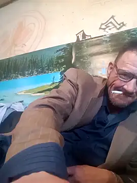 gettinit2wice online show from 03/18/25, 10:04