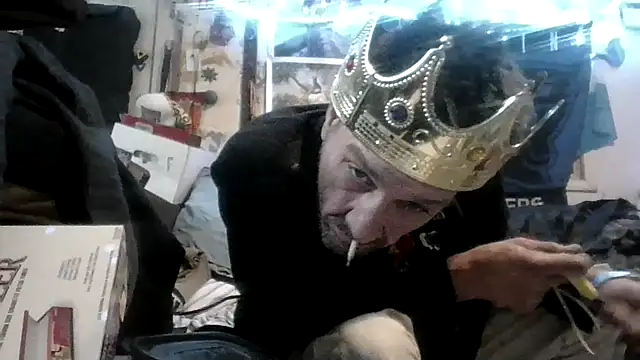 Snapshot of gettinit2wice chatting on 11/29/25, 08:25 gettinit2wice online show from 11/29/25, 08:25