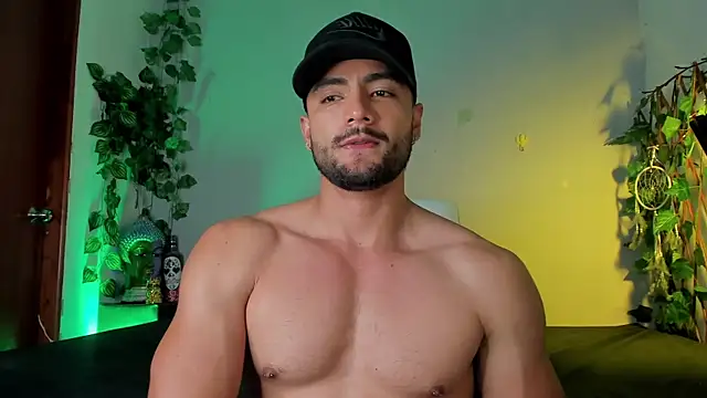Snapshot of Jaxxon_ chatting on 03/07/25, 02:25 Jaxxon online show from 03/07/25, 02:25