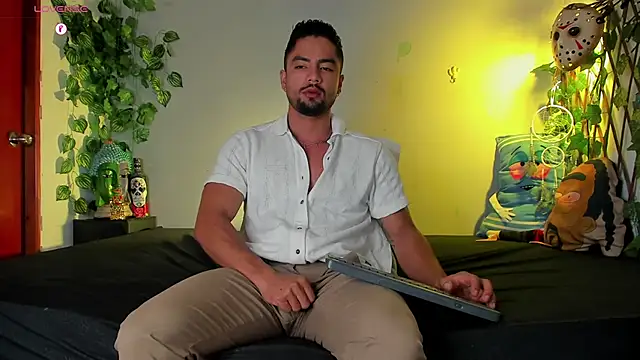 Snapshot of Jaxxon_ chatting on 01/25/25, 10:50 Jaxxon online show from 01/25/25, 10:50