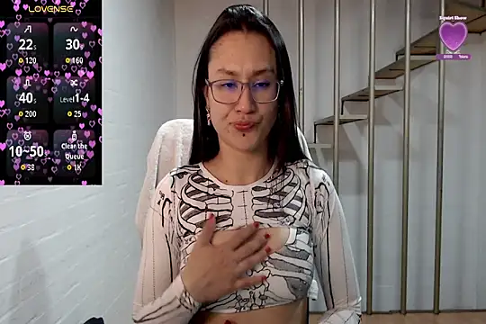 Jessie Desire online show from 10/22/25, 12:32