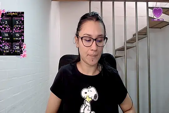 Snapshot of Jessie_Desire chatting on 02/24/26, 06:53 Jessie Desire online show from 02/24/26, 06:53