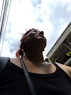 florecita9 online show from 12/19/25, 05:26