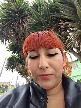 Snapshot of florecita9 chatting on 11/05/25, 03:48 florecita9 online show from 11/05/25, 03:48