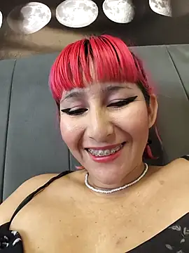 Snapshot of florecita9 chatting on 09/20/25, 04:23 florecita9 online show from 09/20/25, 04:23