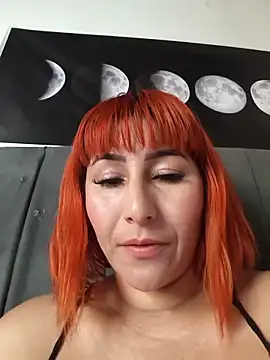 Snapshot of florecita9 chatting on 11/14/25, 05:38 florecita9 online show from 11/14/25, 05:38