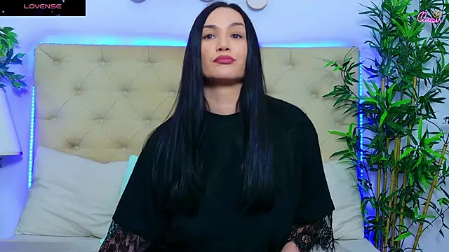 Snapshot of DaliyaArabian chatting on 05/26/26, 11:52 DaliyaArabian online show from 05/26/26, 11:52