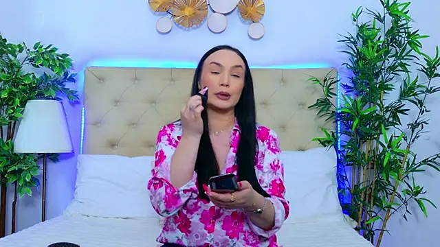 Snapshot of DaliyaArabian chatting on 05/11/26, 12:06 DaliyaArabian online show from 05/11/26, 12:06