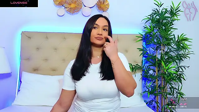 DaliyaArabian online show from 10/13/25, 10:17