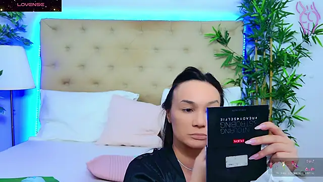 DaliyaArabian online show from 12/05/25, 01:43