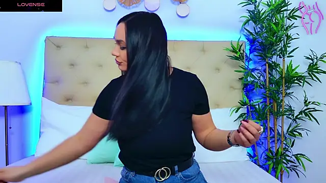 DaliyaArabian online show from 10/29/25, 01:10