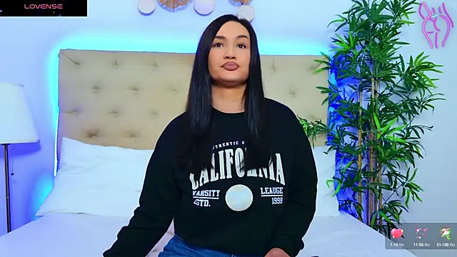 DaliyaArabian online show from 10/15/25, 12:13