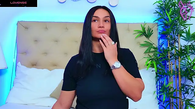 DaliyaArabian online show from 09/10/25, 12:48