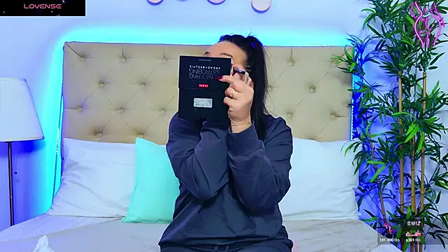 DaliyaArabian online show from 10/21/25, 12:04